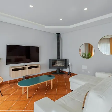 Casa Rosa, By Match بيت للعطل *